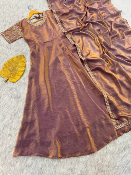 Aarvi Silk Magic 🪄