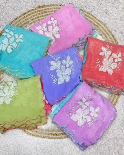 🌸 Petal Pearl Saree